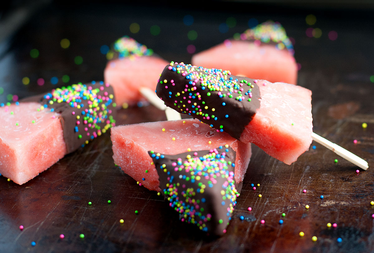 Chocolate watermelon popsicles 03